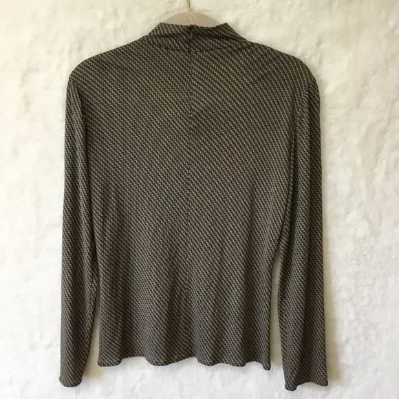 Unite! Olive Green Pattern Long Sleeve Top - Picture 6 of 13